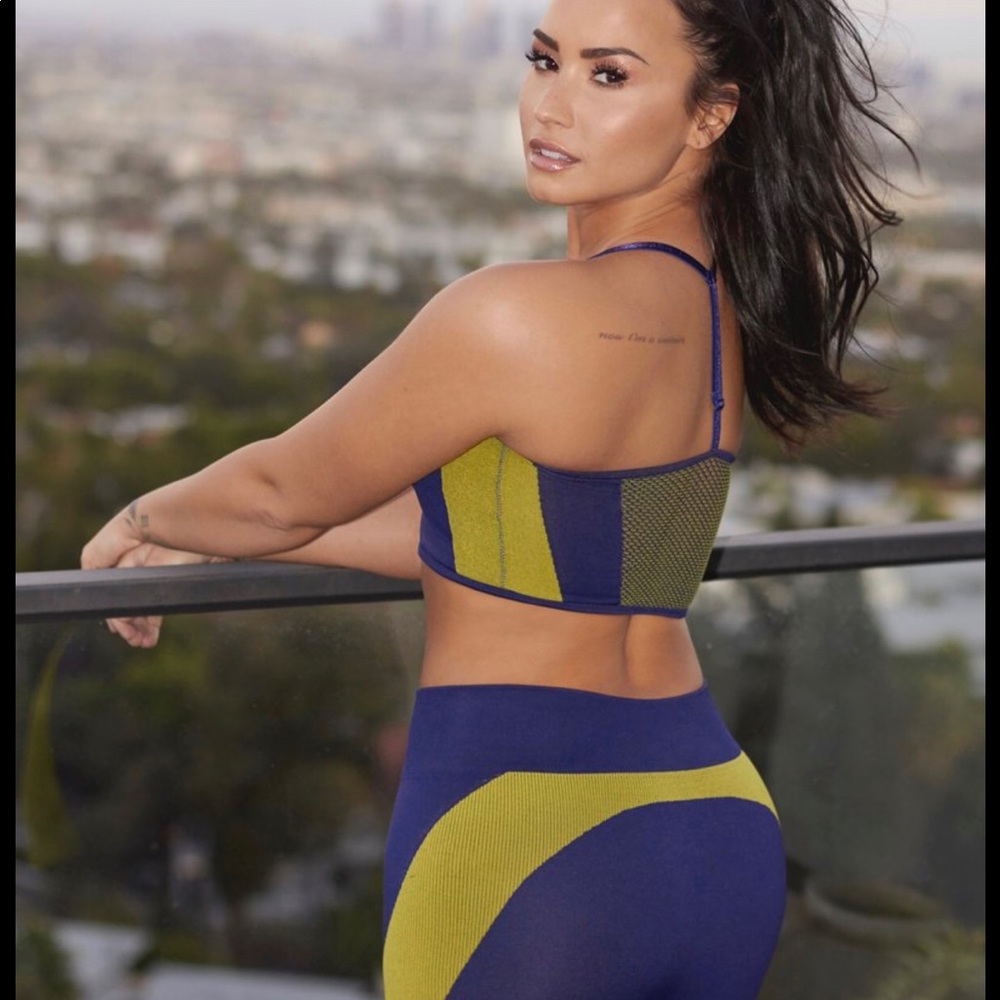 Demi lovato fabletic set